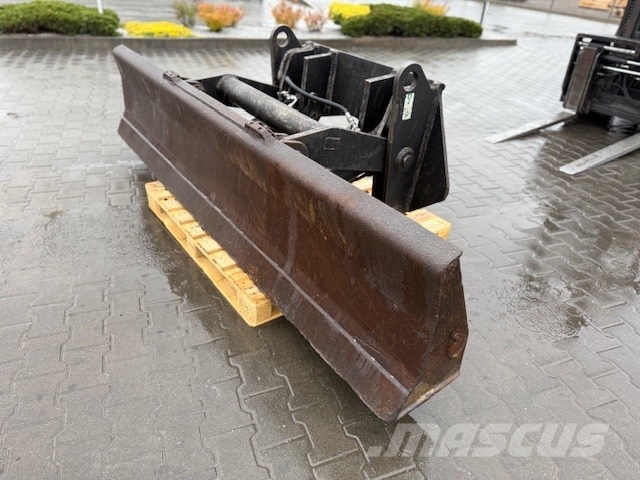 CAT M 320 USED DOZER 2750 MM Bladen