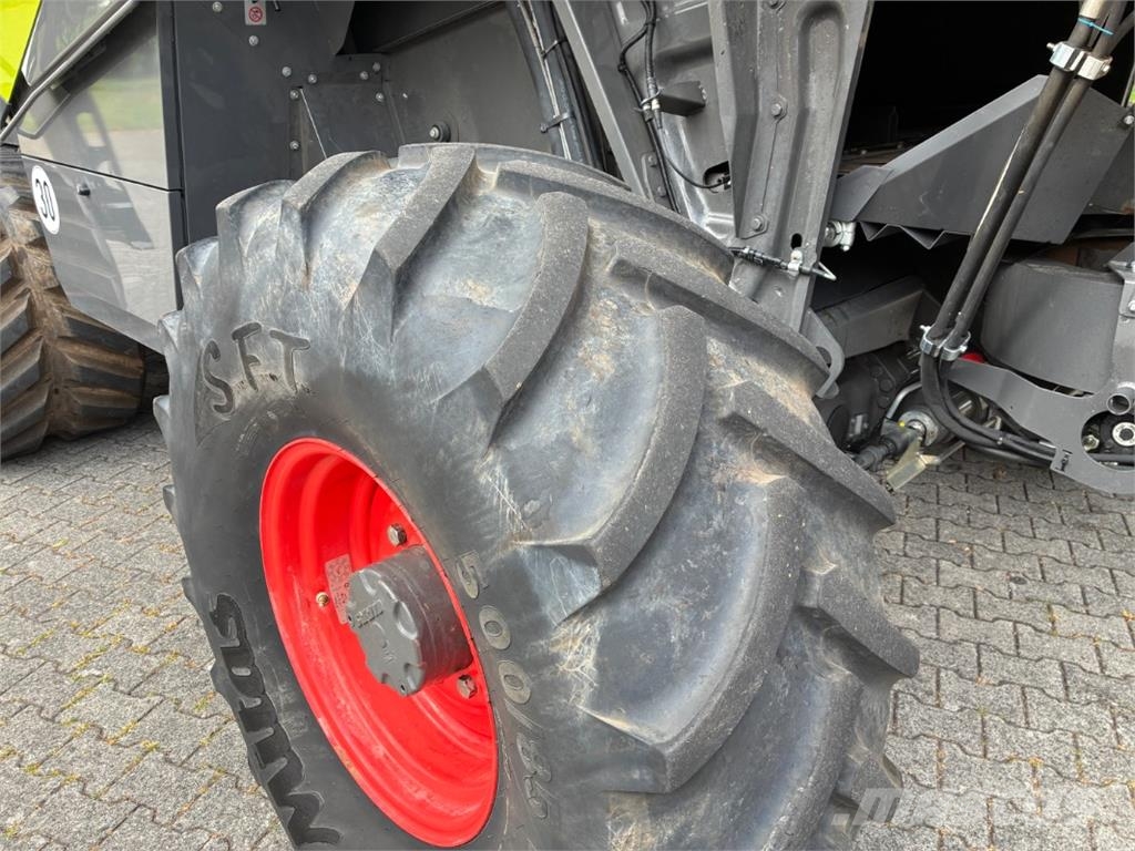 CLAAS Lexion 6700 TT inkl Vario 930 Kombajni