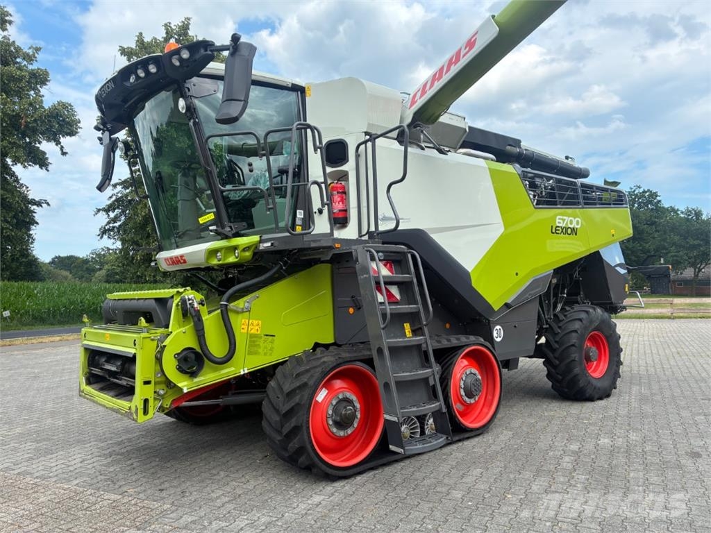 CLAAS Lexion 6700 TT inkl Vario 930 Kombajni