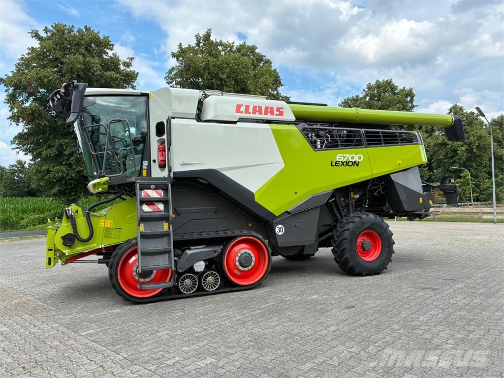 CLAAS Lexion 6700 TT inkl Vario 930 Kombajni