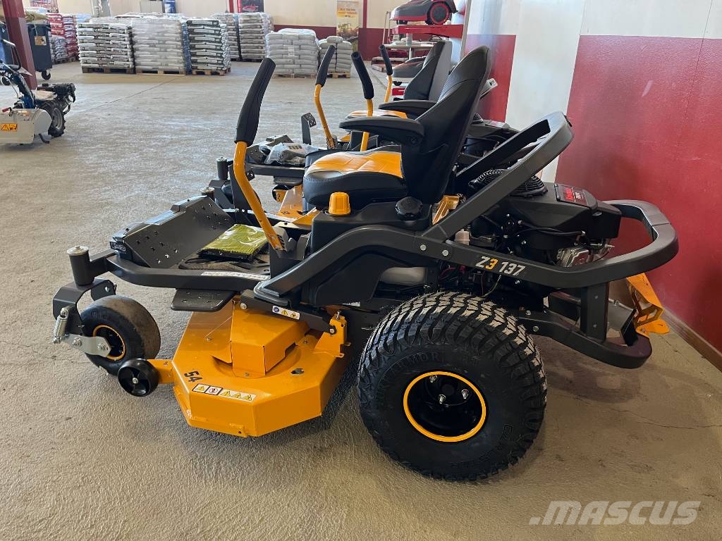 Cub Cadet Åkgräsklippare, ratt och spakstyrda جزازات