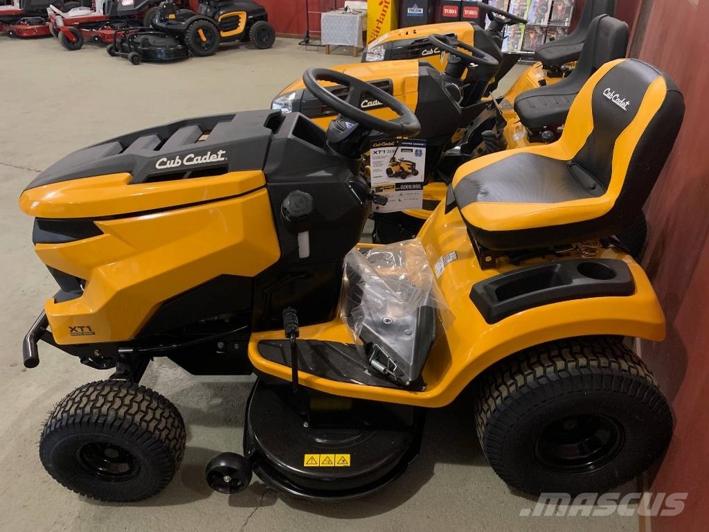 Cub Cadet Åkgräsklippare, ratt och spakstyrda جزازات