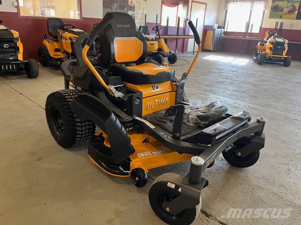 Cub Cadet Åkgräsklippare, ratt och spakstyrda جزازات