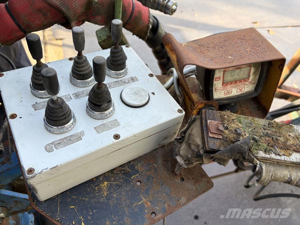 Conor 9700C Упаковщики рулонов