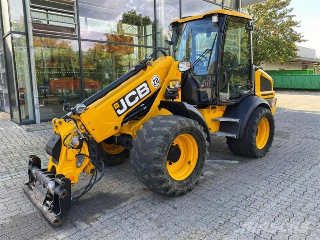JCB TM 220 AGRI TELESKOPRADLADER Teleskoplæssere til landbrug