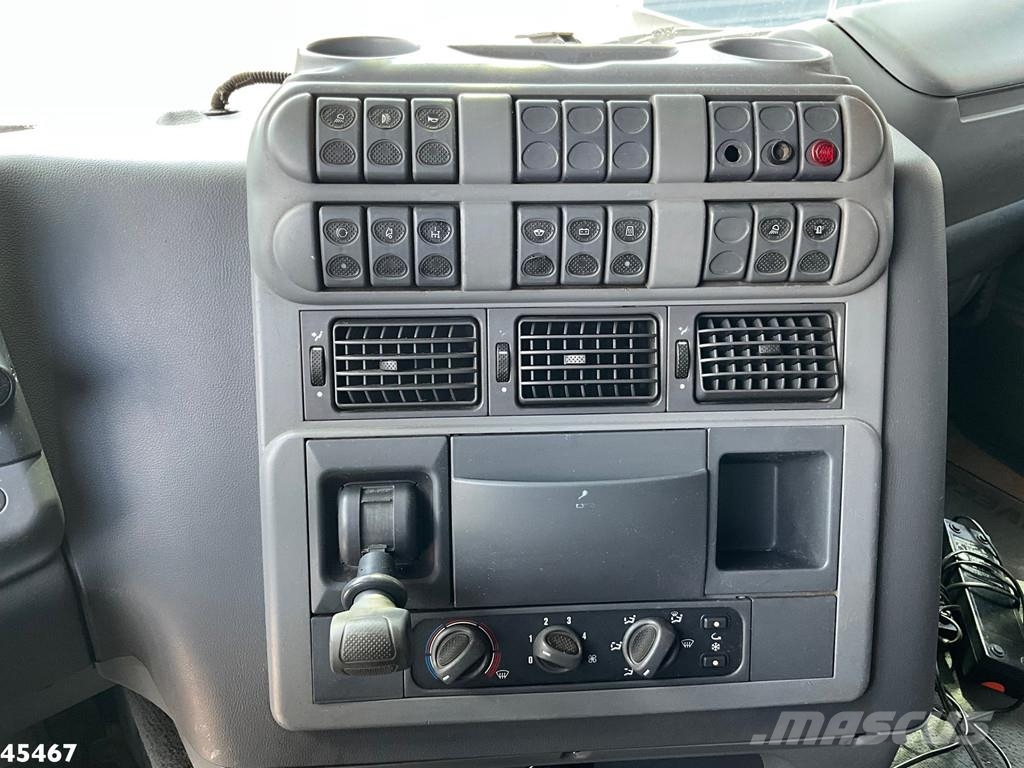 Iveco Stralis 500 6x4 MKG 54 Tonmeter laadkraan Всъдеходни кранове