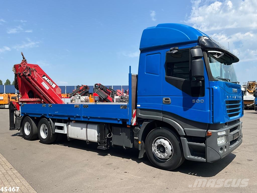 Iveco Stralis 500 6x4 MKG 54 Tonmeter laadkraan Всъдеходни кранове