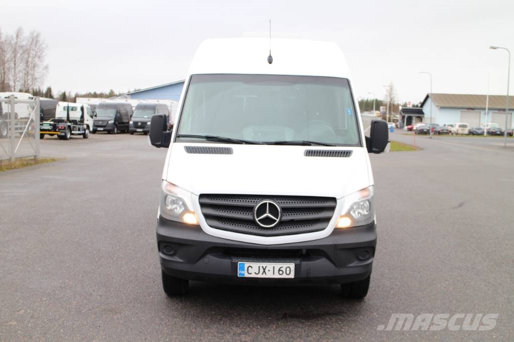 Mercedes-Benz 516 Cdi 1 + 19 Potovalni avtobusi