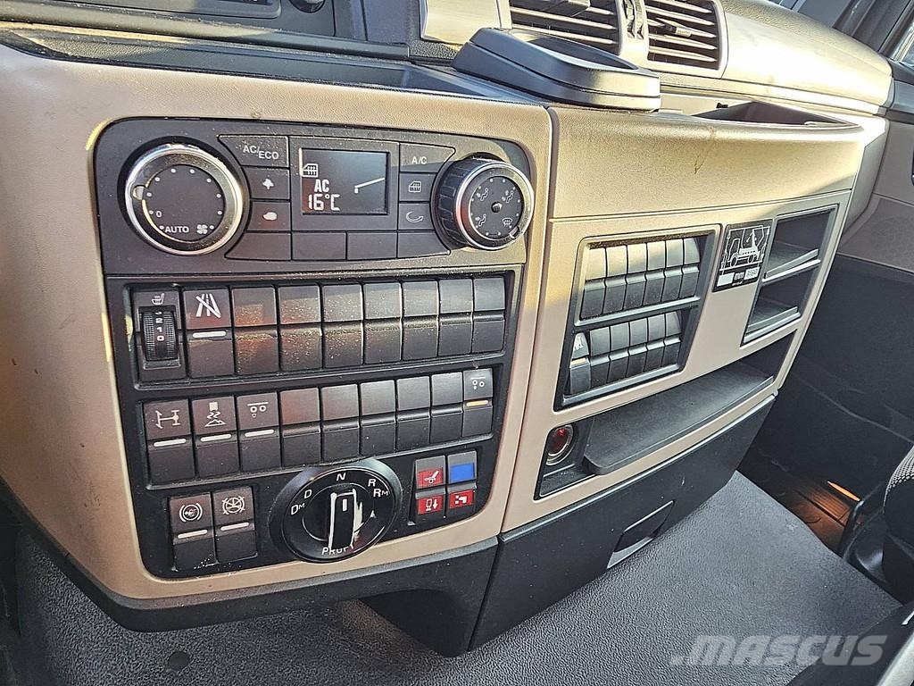 MAN 26.460 TGS Meiller AK16NT 翻斗车