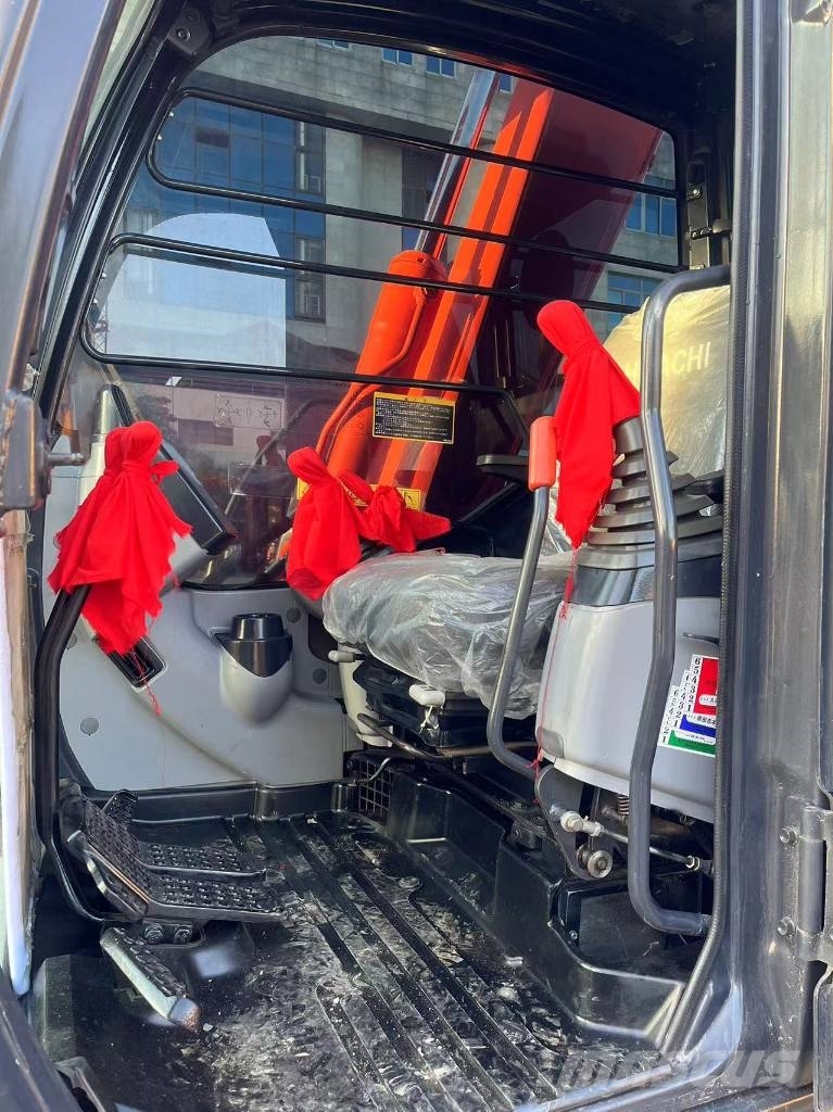 Hitachi ZX70 Гусеничні екскаватори