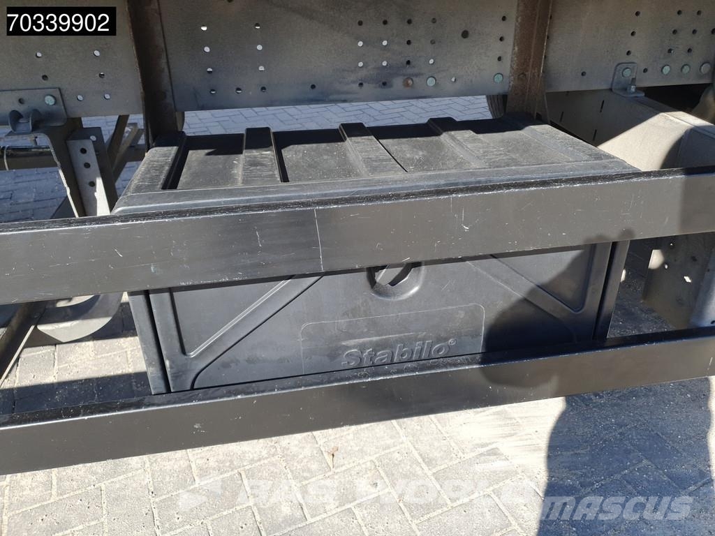 Schmitz Cargobull SCB*S3T 3 axles Sliding roof Curtainsiderauflieger
