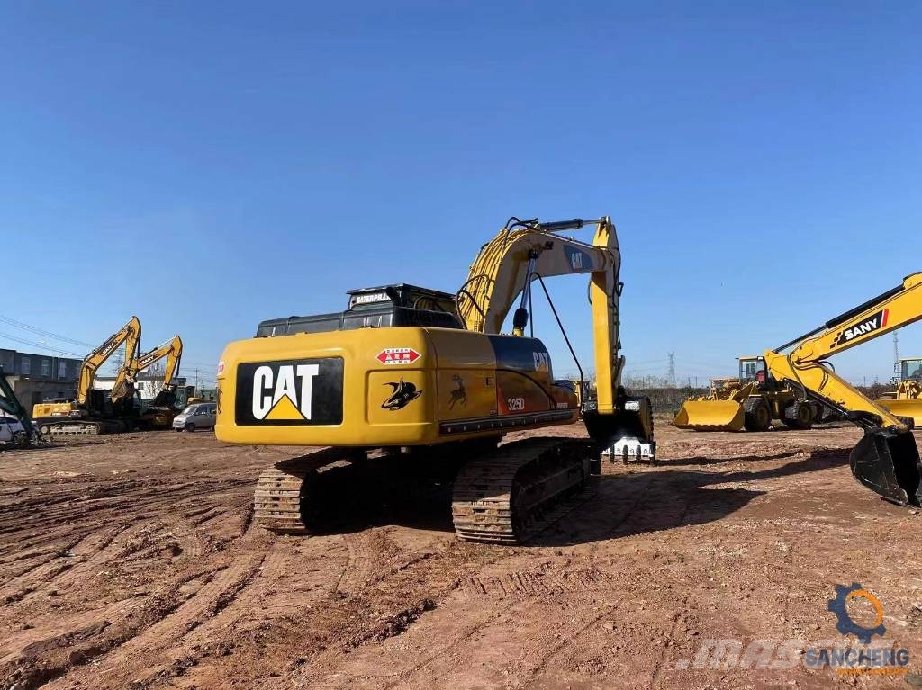 CAT 325D 履带挖掘机