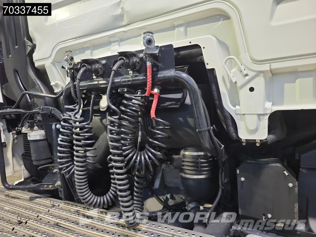 MAN TGX 18.510 4X2 XLX Retarder 2xTanks ACC Standklima Sadulveokid