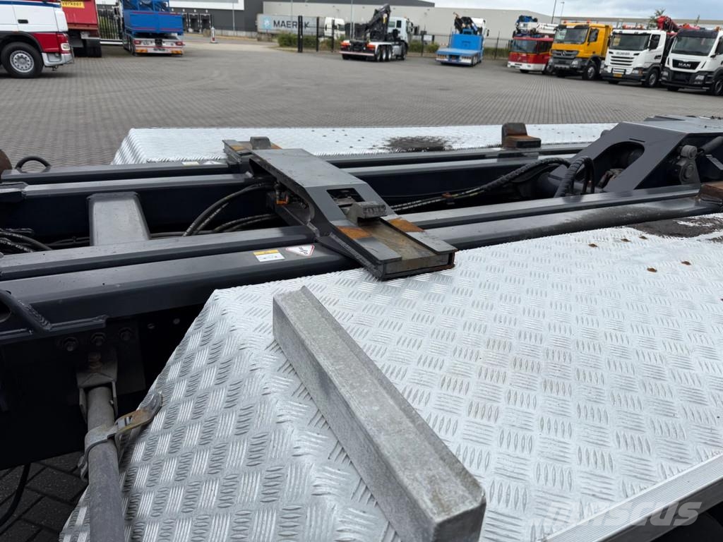 Scania G410 8x4 Haaksysteem / kraan Euro 6 Retarder Abrollkipper