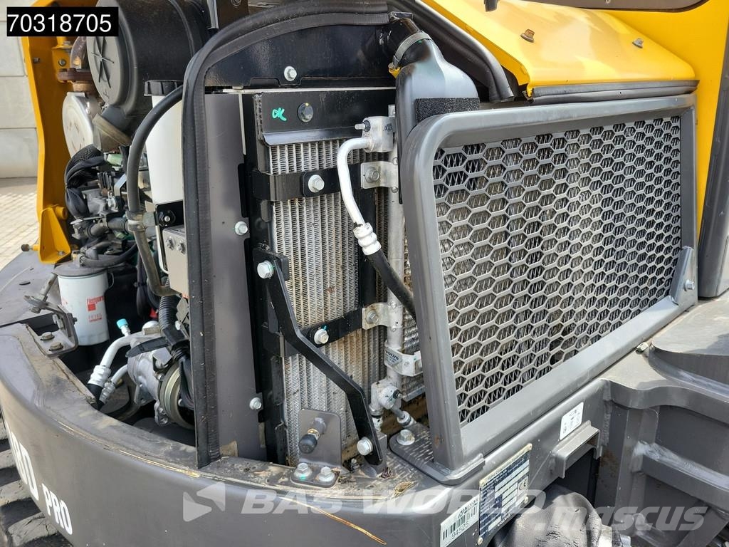 Volvo ECR88 D A/C - 2 Buckets Mini ekskavatörler, 7 tona dek