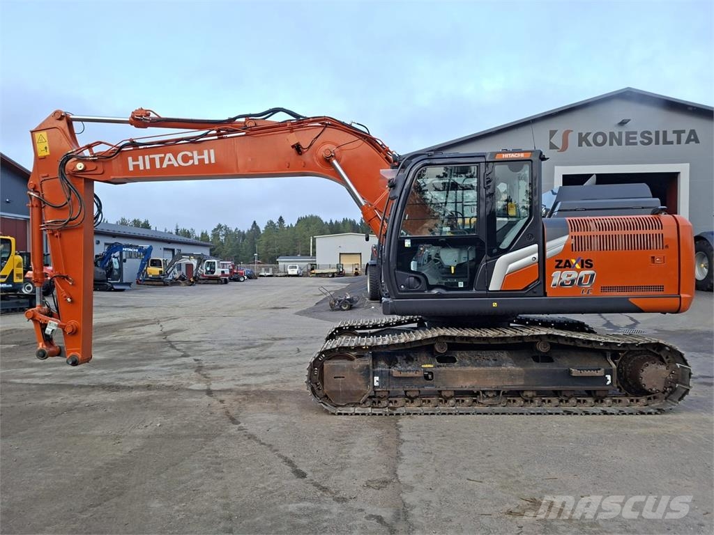 Hitachi ZX180LC-7 -STAGE 5- VÄHÄN AJETTU Telakaivukoneet