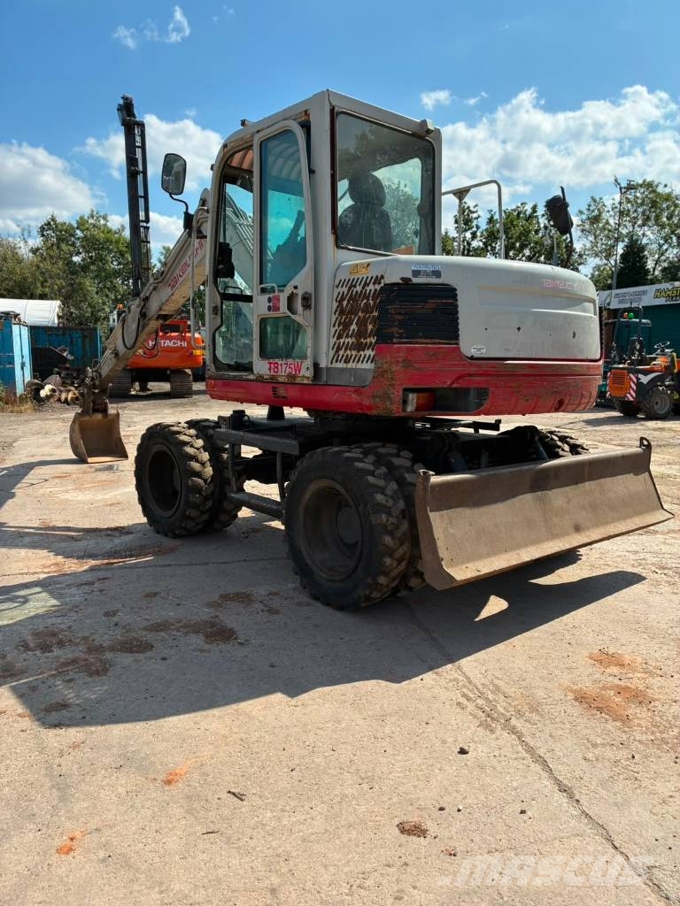 Takeuchi TB 175 W Wielgraafmachines