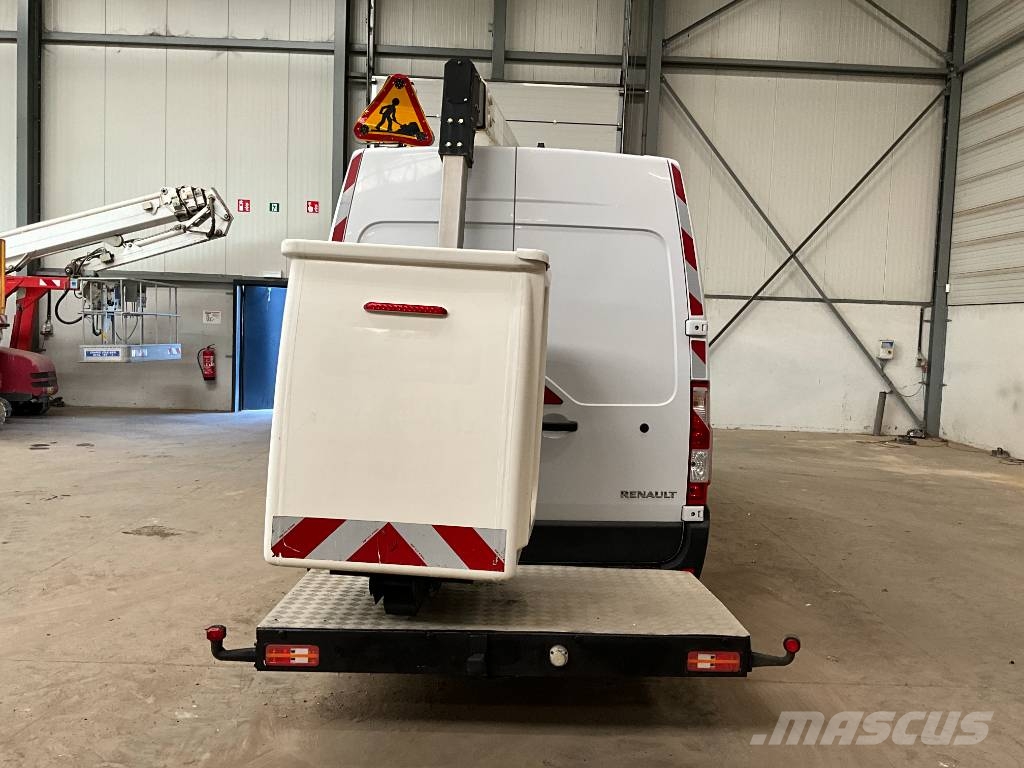 Renault Master + KLUBB K32 Piattaforme autocarrate
