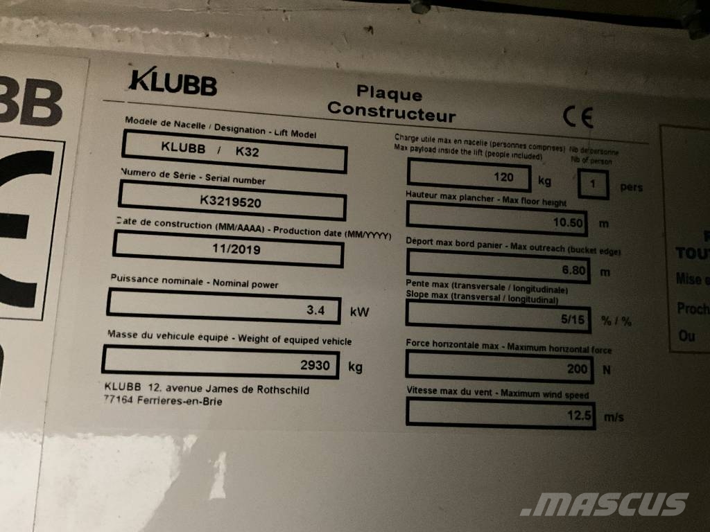 Renault Master + KLUBB K32 Piattaforme autocarrate