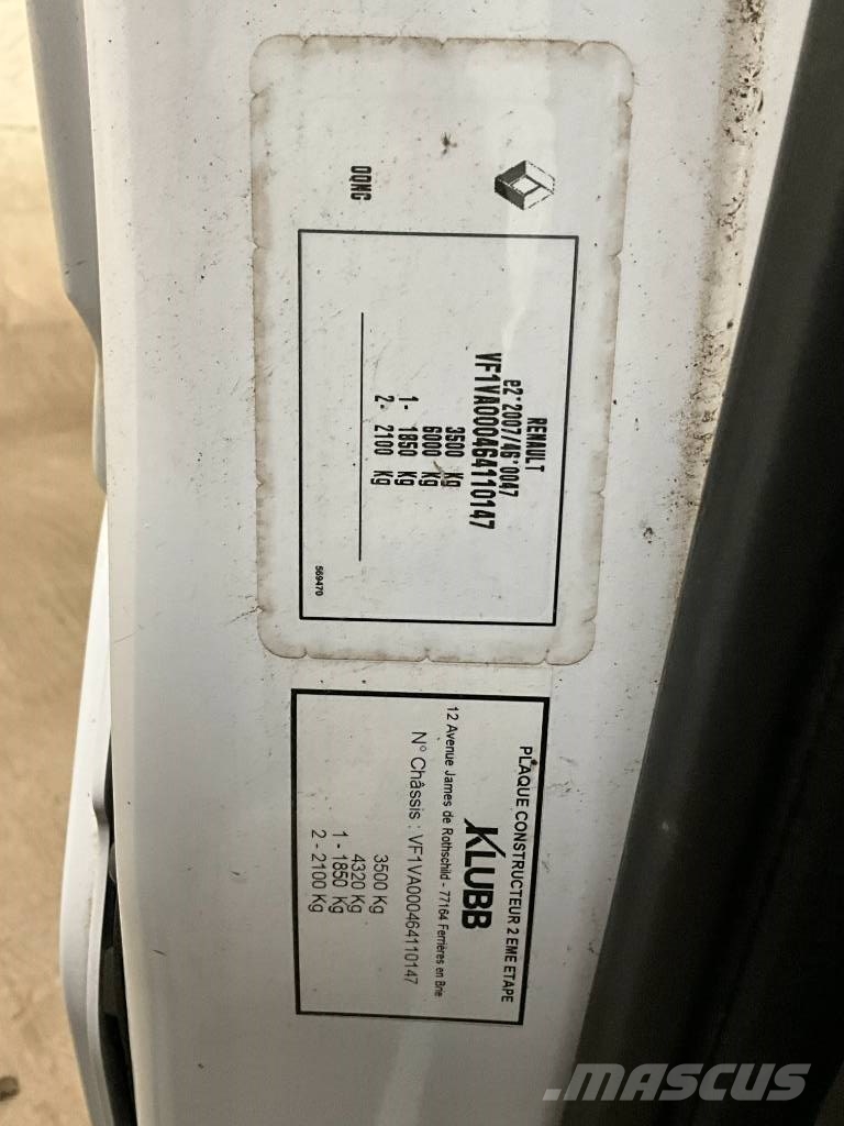 Renault Master + KLUBB K32 Piattaforme autocarrate