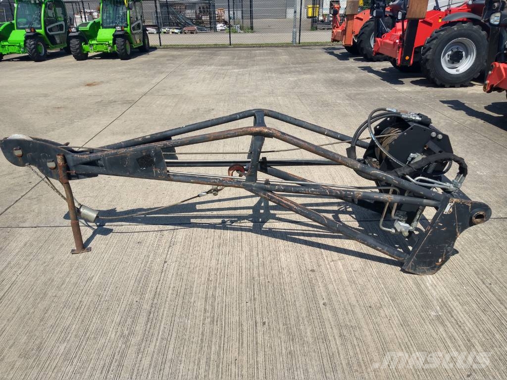 Manitou PT 1500 Winch (CF562) 伸缩臂叉装车|叉装车