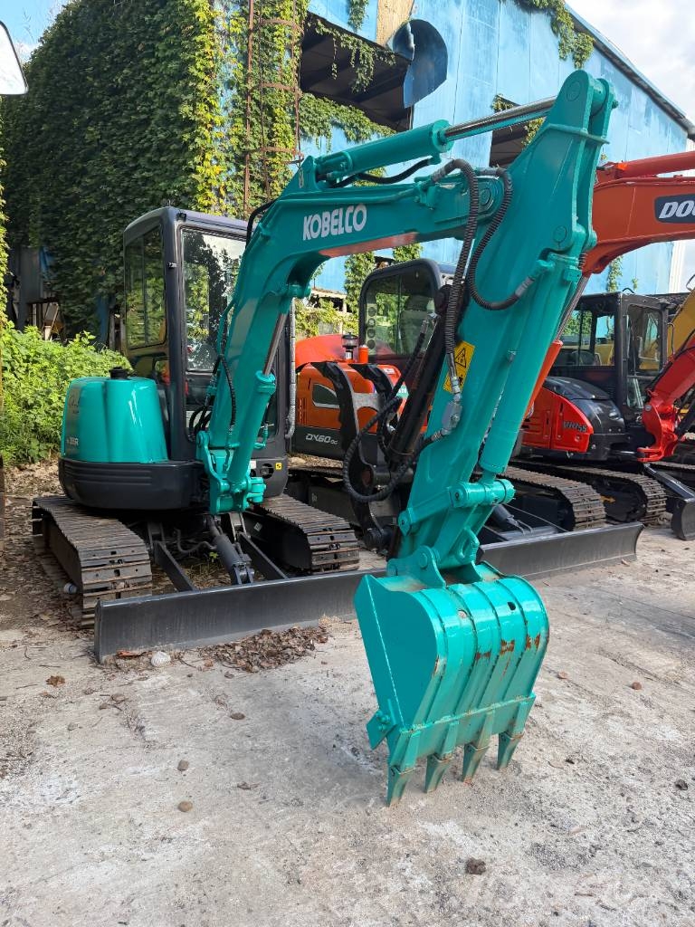 Kobelco SK35 made in Japan Minigrävare < 7t
