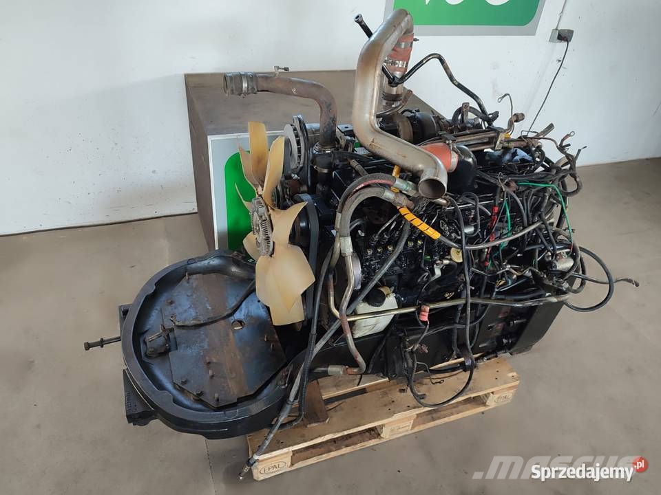 New Holland TG230 6TAA-830 Engine محركات