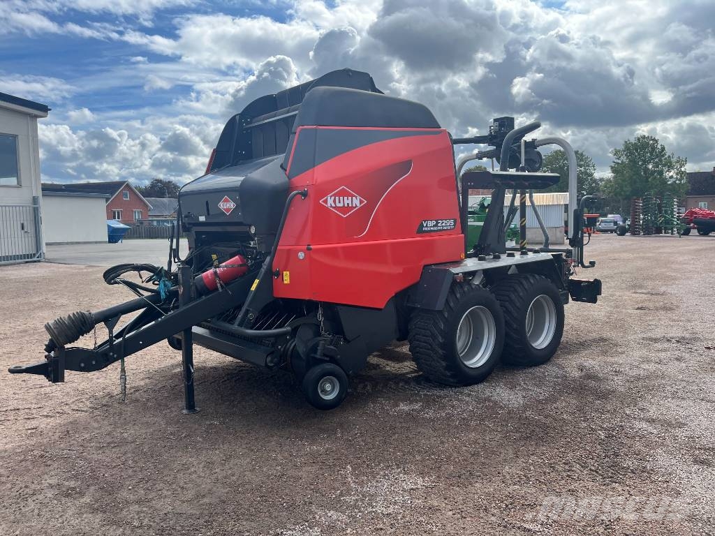 Kuhn VBP 2295 Ronde-balenpersen
