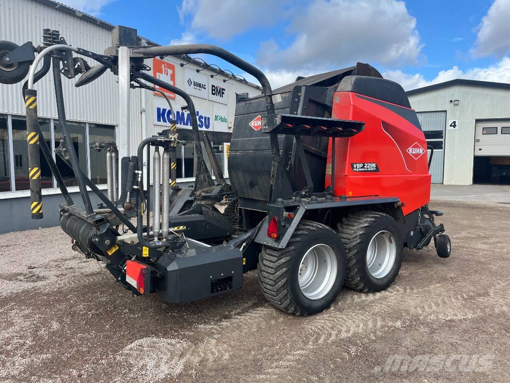 Kuhn VBP 2295 Ronde-balenpersen