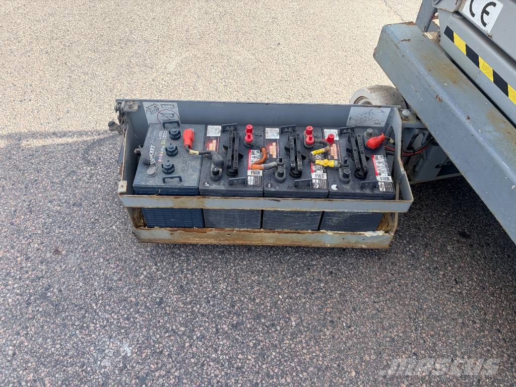 SkyJack SJ III 3219 Ножични работни платформи