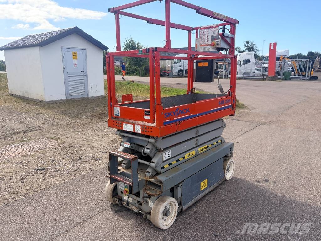 SkyJack SJ III 3219 Ножични работни платформи