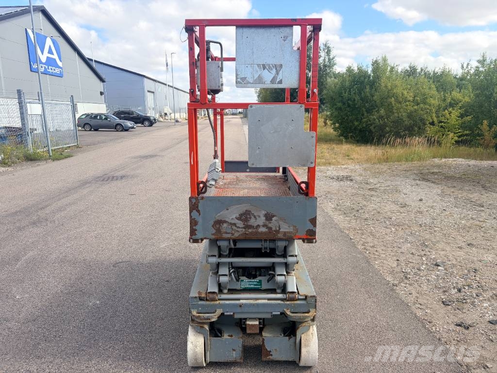 SkyJack SJ III 3219 Ножични работни платформи