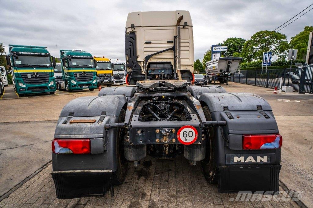 MAN TGX 33.560 XLX BLS+BIG AXLES+INTARDER Vlačilci