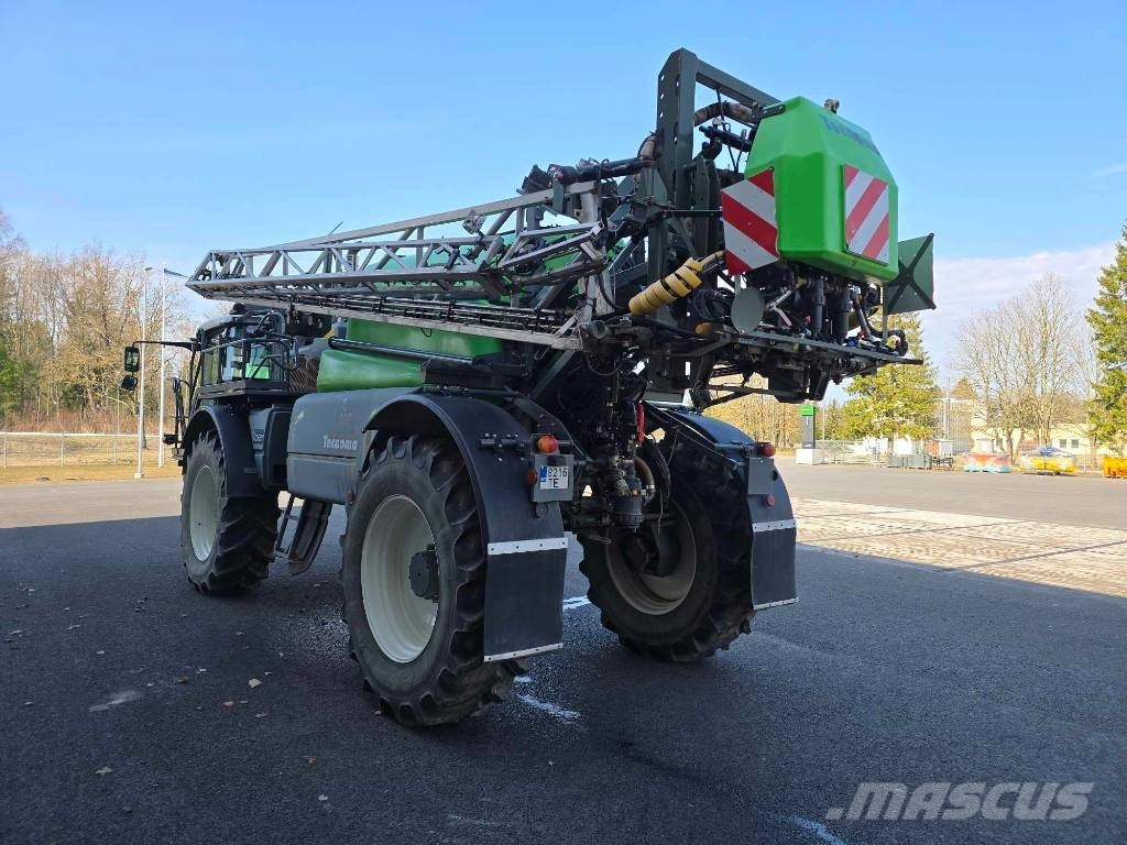 Tecnoma FC 5240 Kendinden tahrikli pülverizatörler