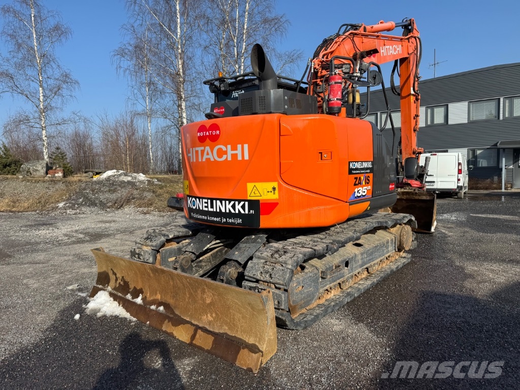 Hitachi ZX 135 US-6 Excavadoras sobre orugas