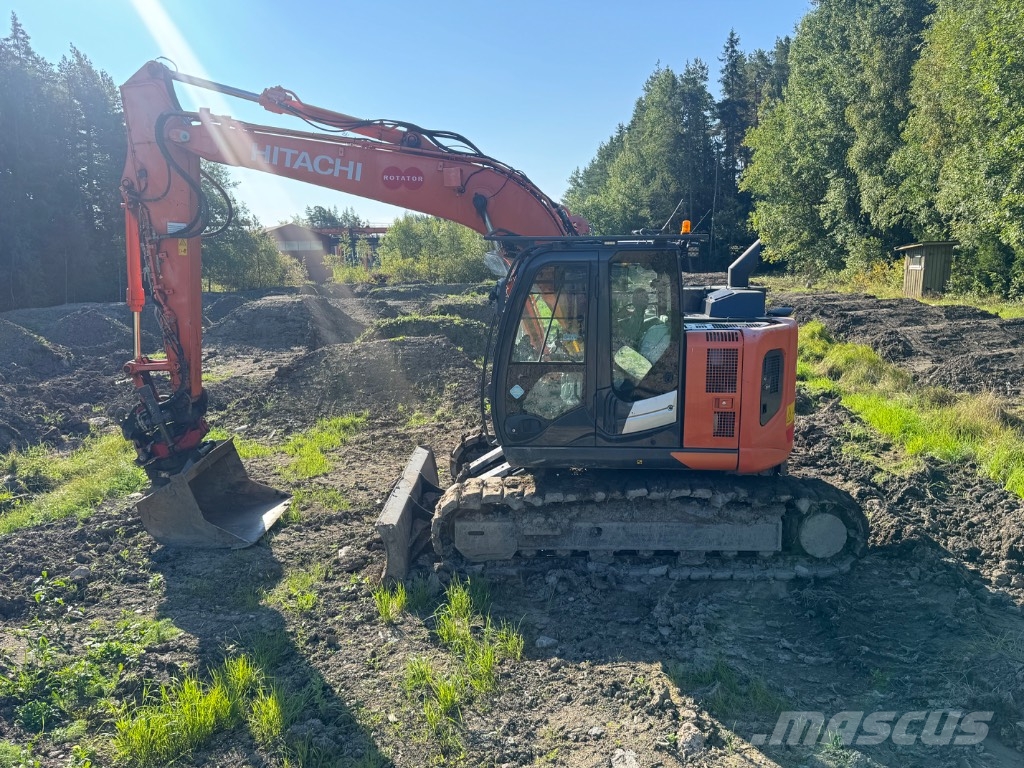Hitachi ZX 135 US-6 Excavadoras sobre orugas