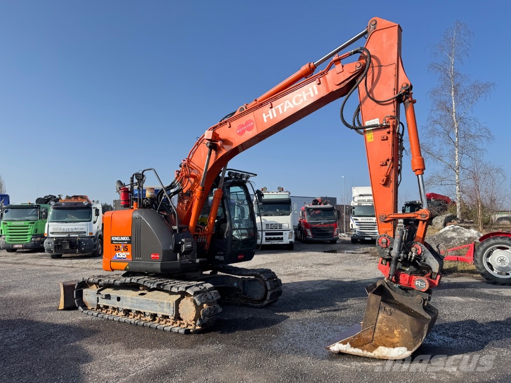 Hitachi ZX 135 US-6 Excavadoras sobre orugas