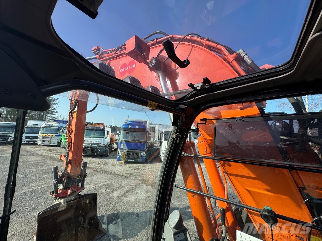 Hitachi ZX 135 US-6 Excavadoras sobre orugas