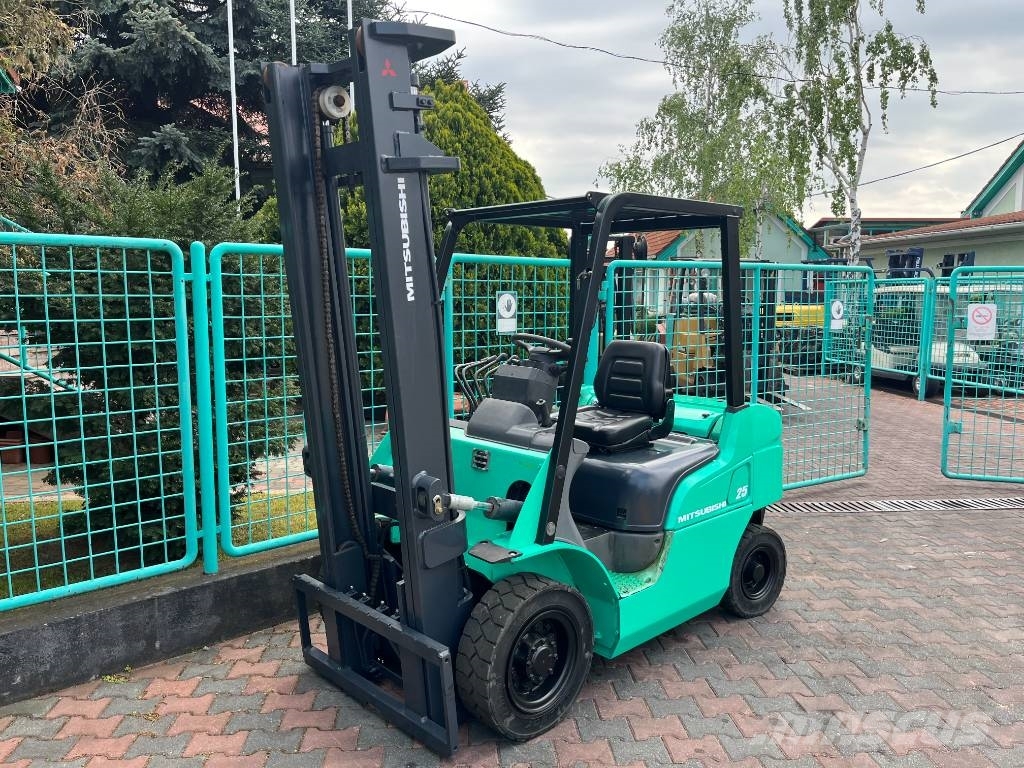 Mitsubishi FD 25 N V-3960 Дизельні навантажувачі