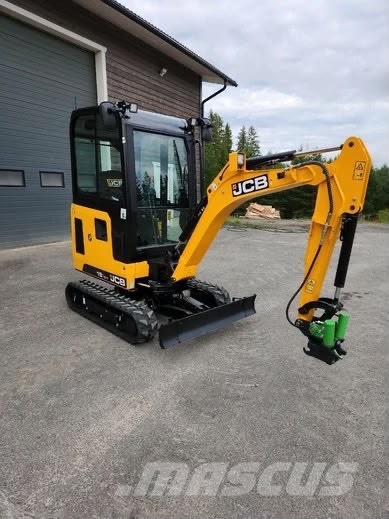 JCB 19 C-1 小型挖掘机