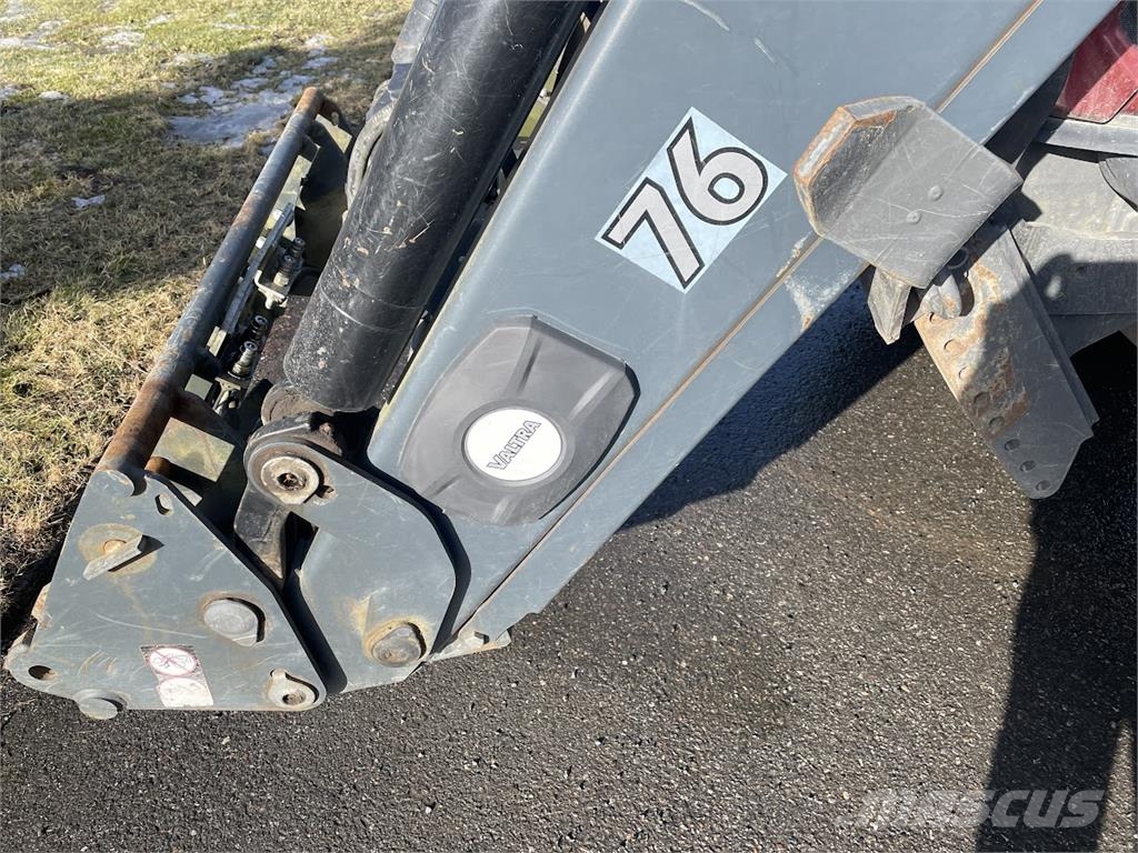 Valtra T173 Hitech Tractoare