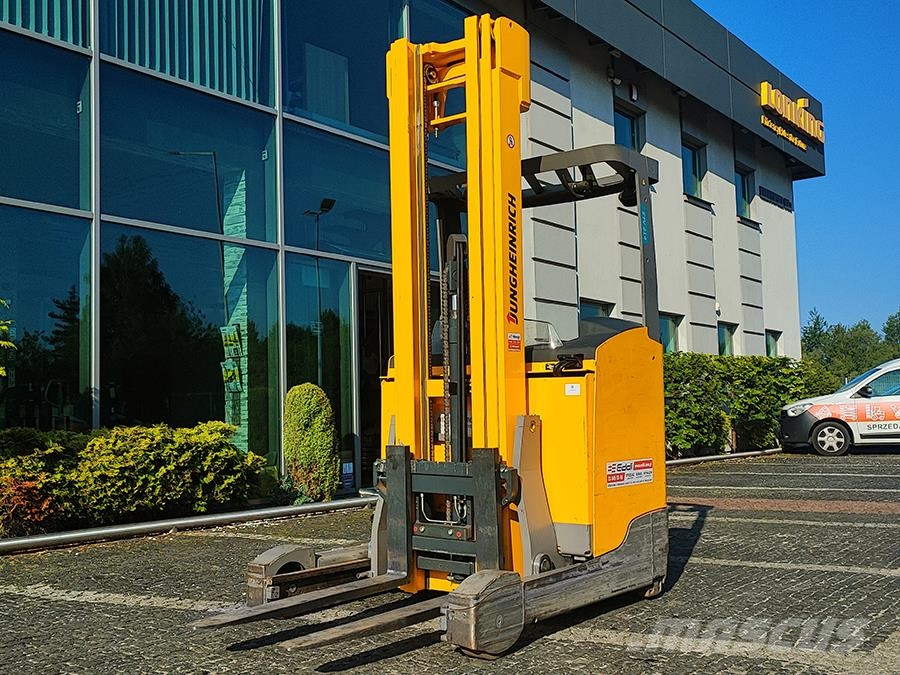 Jungheinrich ETV 214 Reach truck