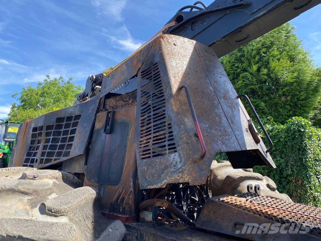Komatsu 941.1+ Tête C144 2018 Origine Française endommagée Harvestory