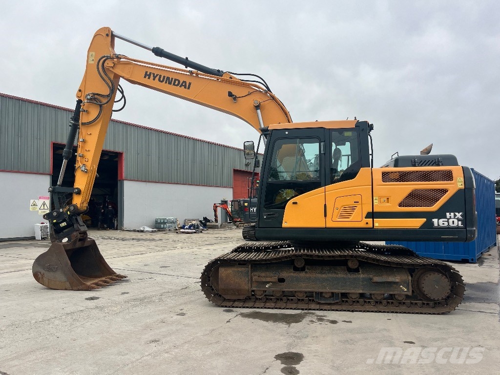 Hyundai HX160L Crawler excavators