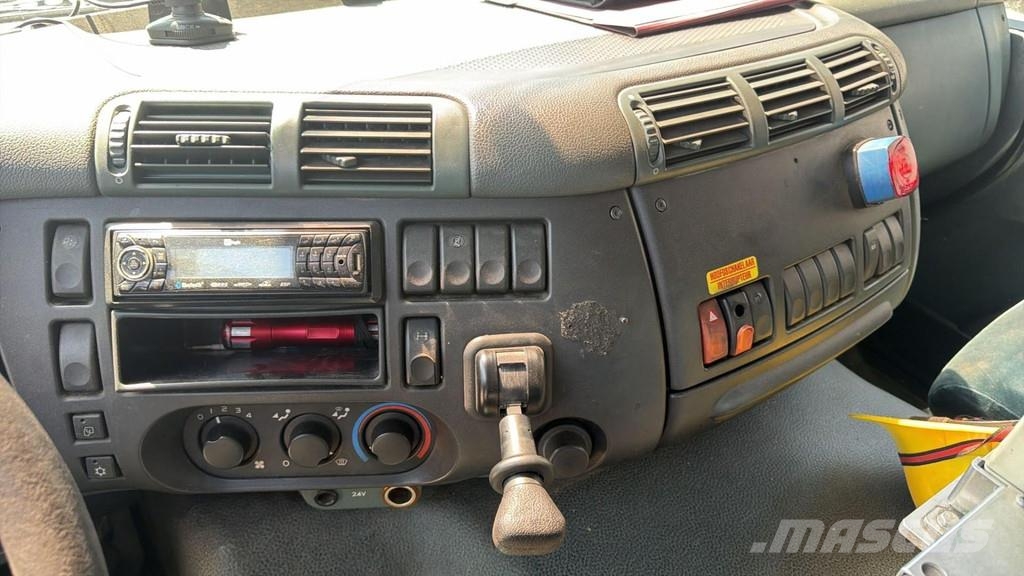 DAF CF 85.340 (STOKOTA 4 COMPARTIMENTS / 14000 L / BE Camiones cisternas