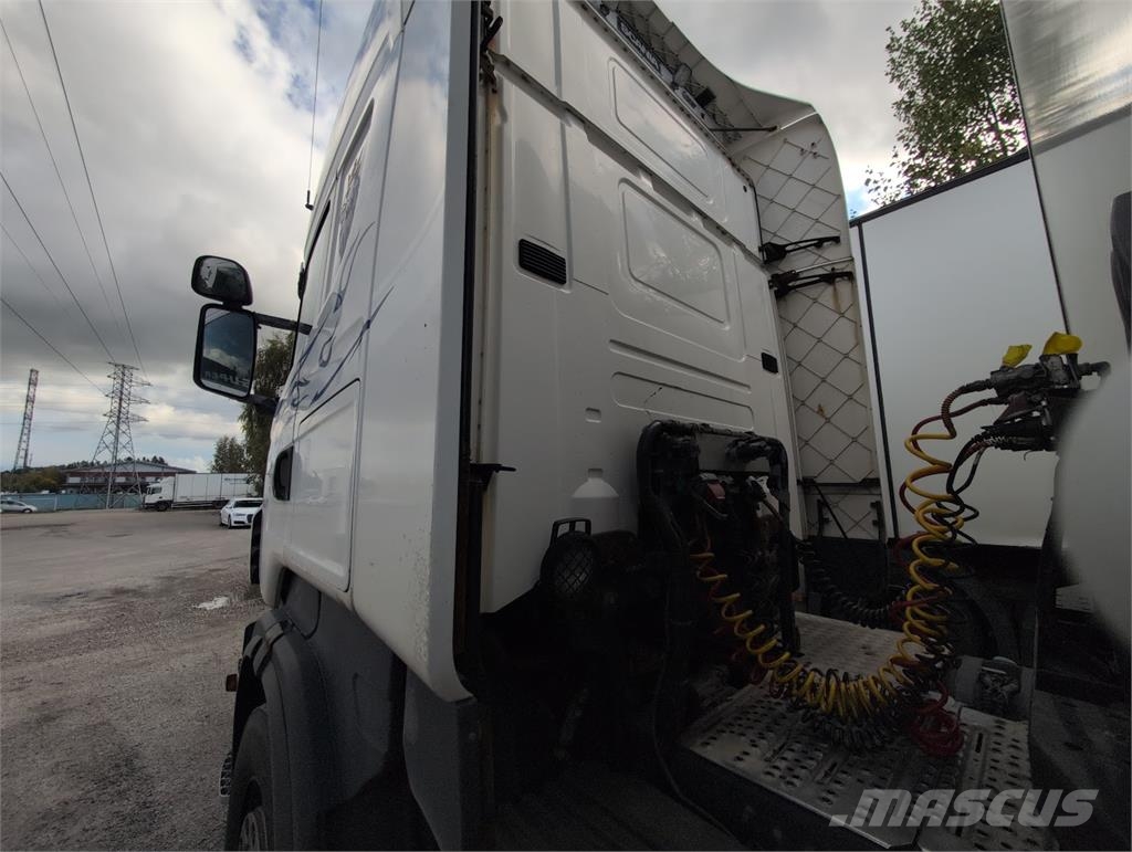 Scania R500 V8 Vetopöytäautot