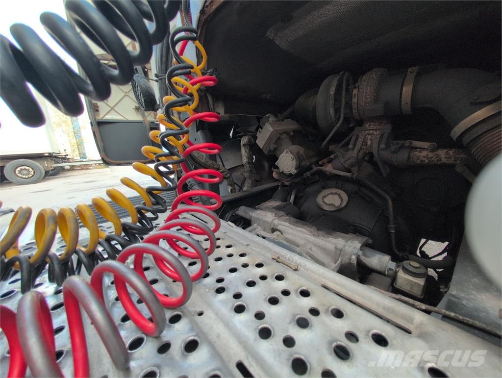 Scania R500 V8 Vetopöytäautot