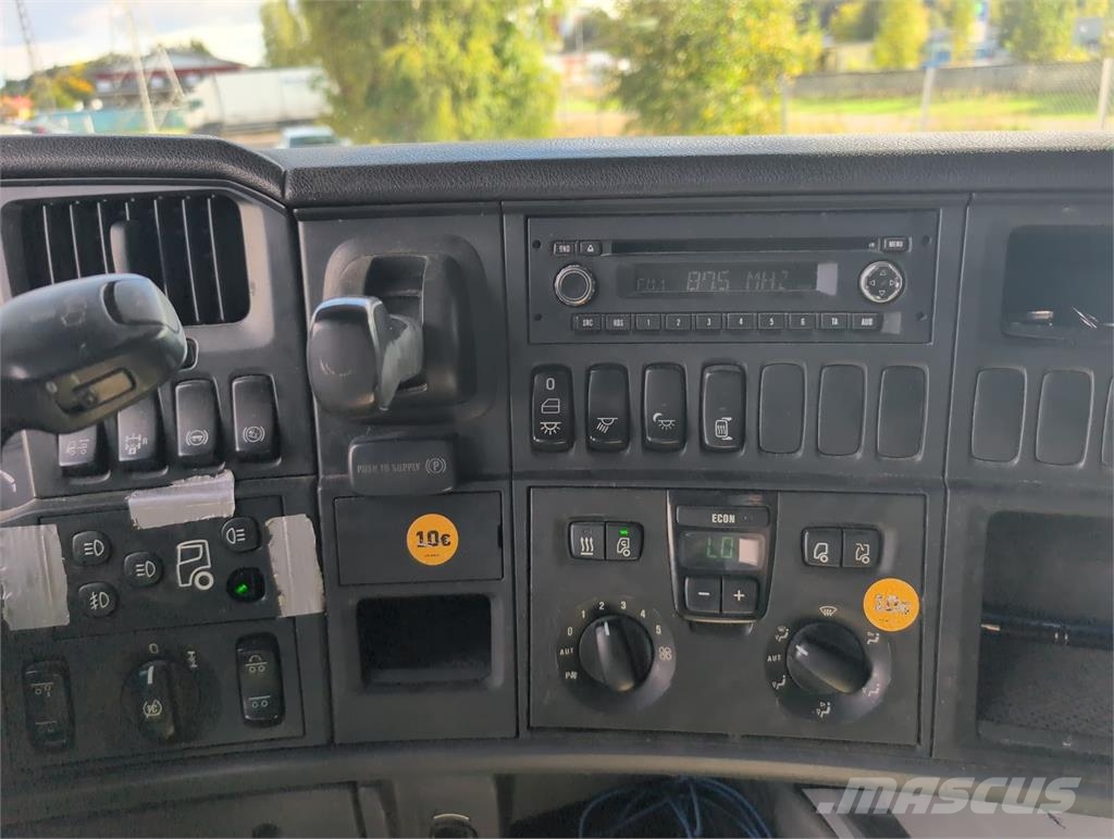 Scania R500 V8 Vetopöytäautot