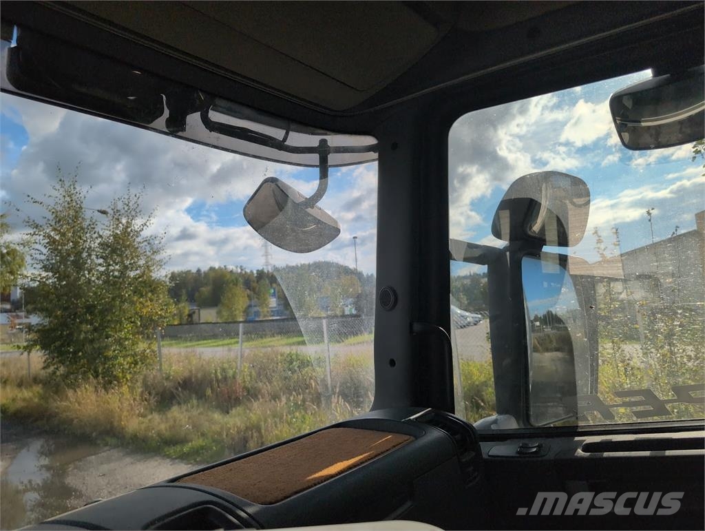 Scania R500 V8 Vetopöytäautot