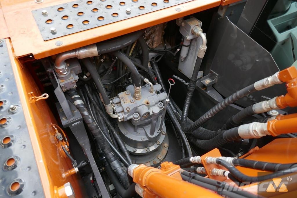 Hitachi ZX210LC-7 履帶式 挖土機/掘鑿機/挖掘機